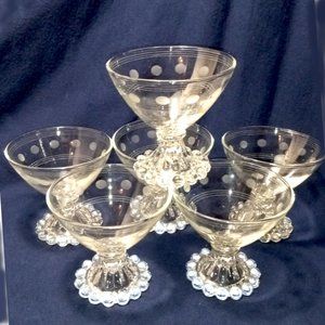 SET/SIX 'BOOPIE' DESSERT DISHES W. DOT-CUT DECORATION